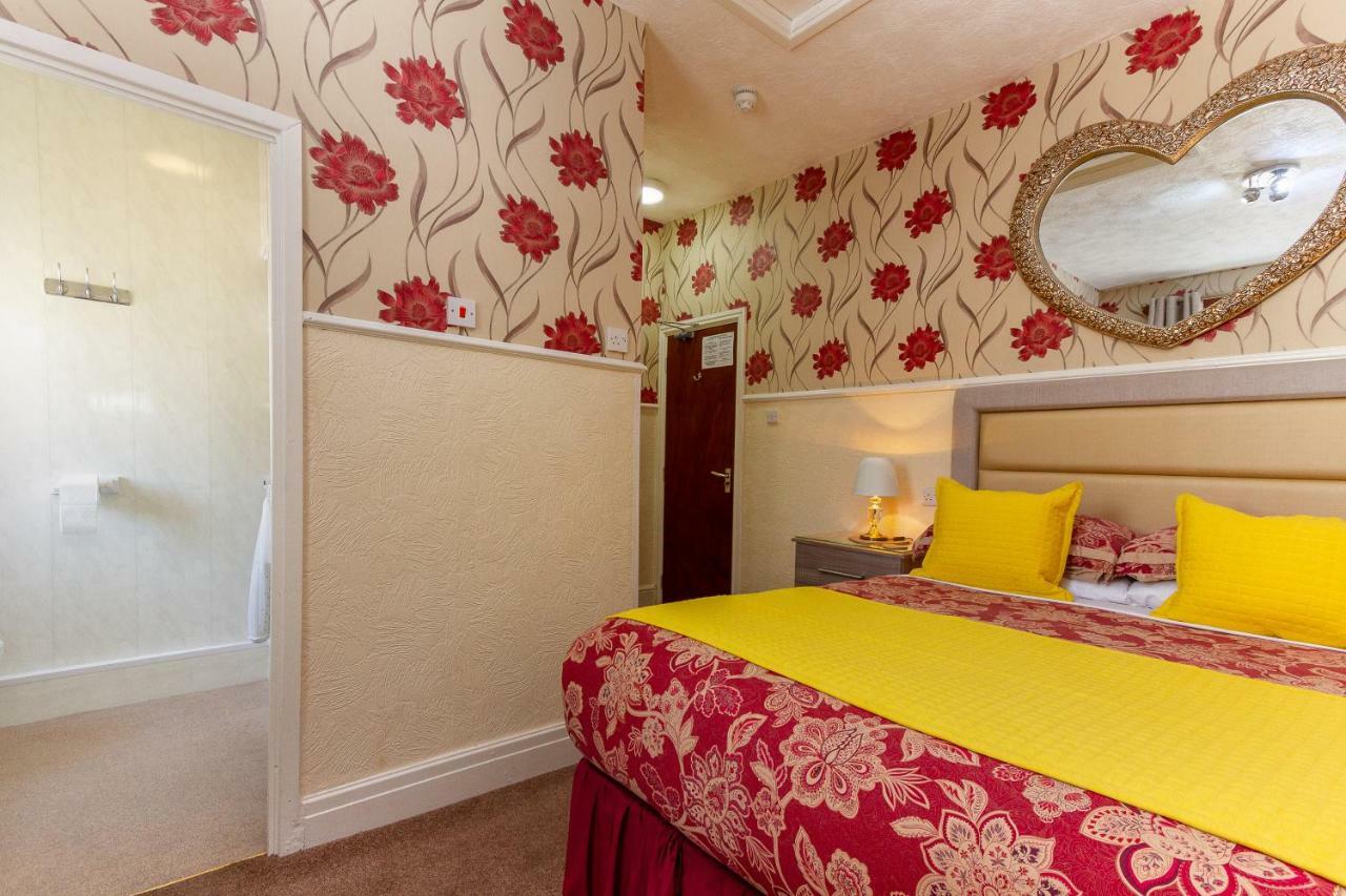 Valentine Lodge Over 21 Adult Couples Only Blackpool Exterior photo